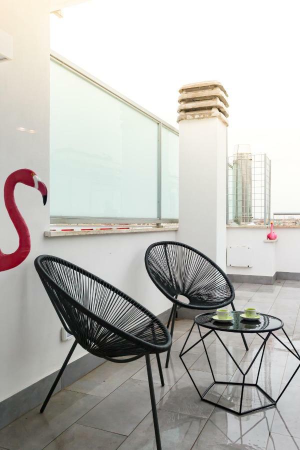 Penthouse 40 In Trastevere With Seasonally Jacuzzi Rome Buitenkant foto