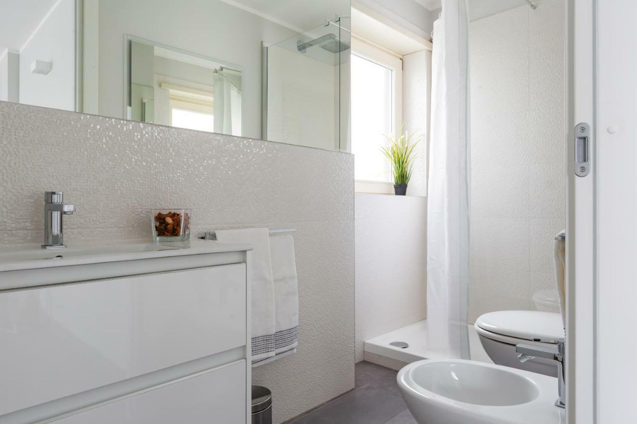Penthouse 40 In Trastevere With Seasonally Jacuzzi Rome Buitenkant foto