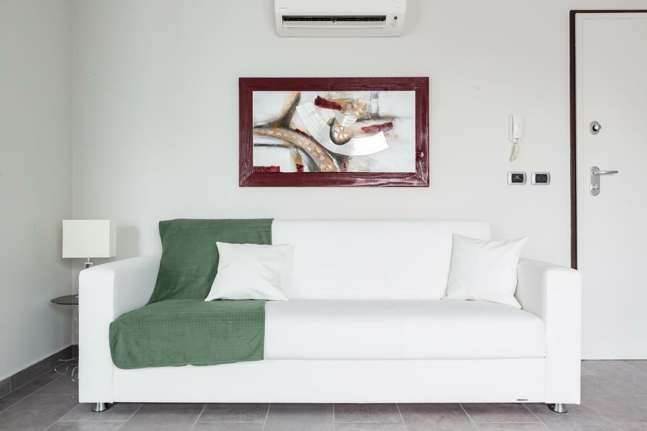Penthouse 40 In Trastevere With Seasonally Jacuzzi Rome Buitenkant foto