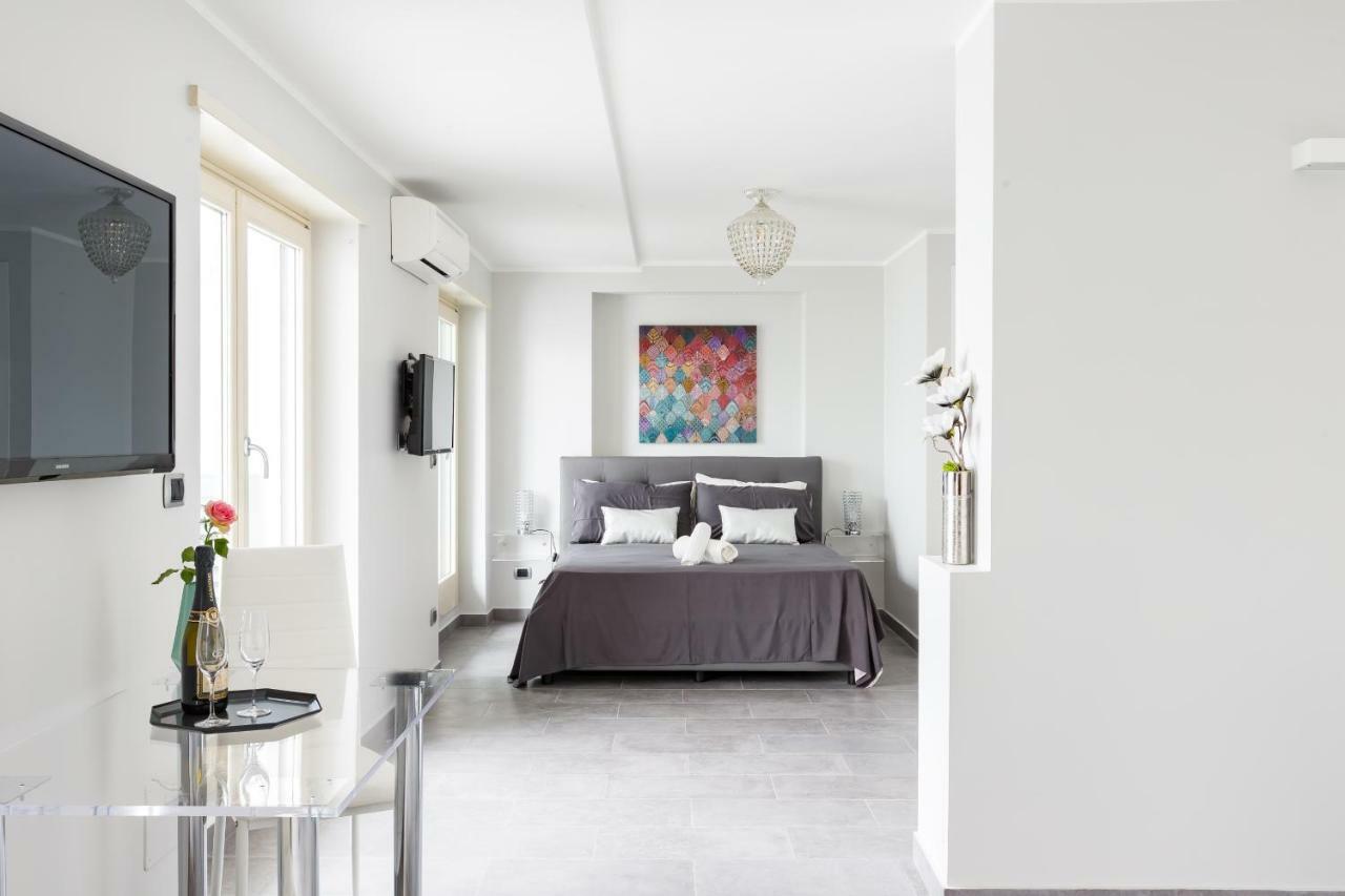 Penthouse 40 In Trastevere With Seasonally Jacuzzi Rome Buitenkant foto
